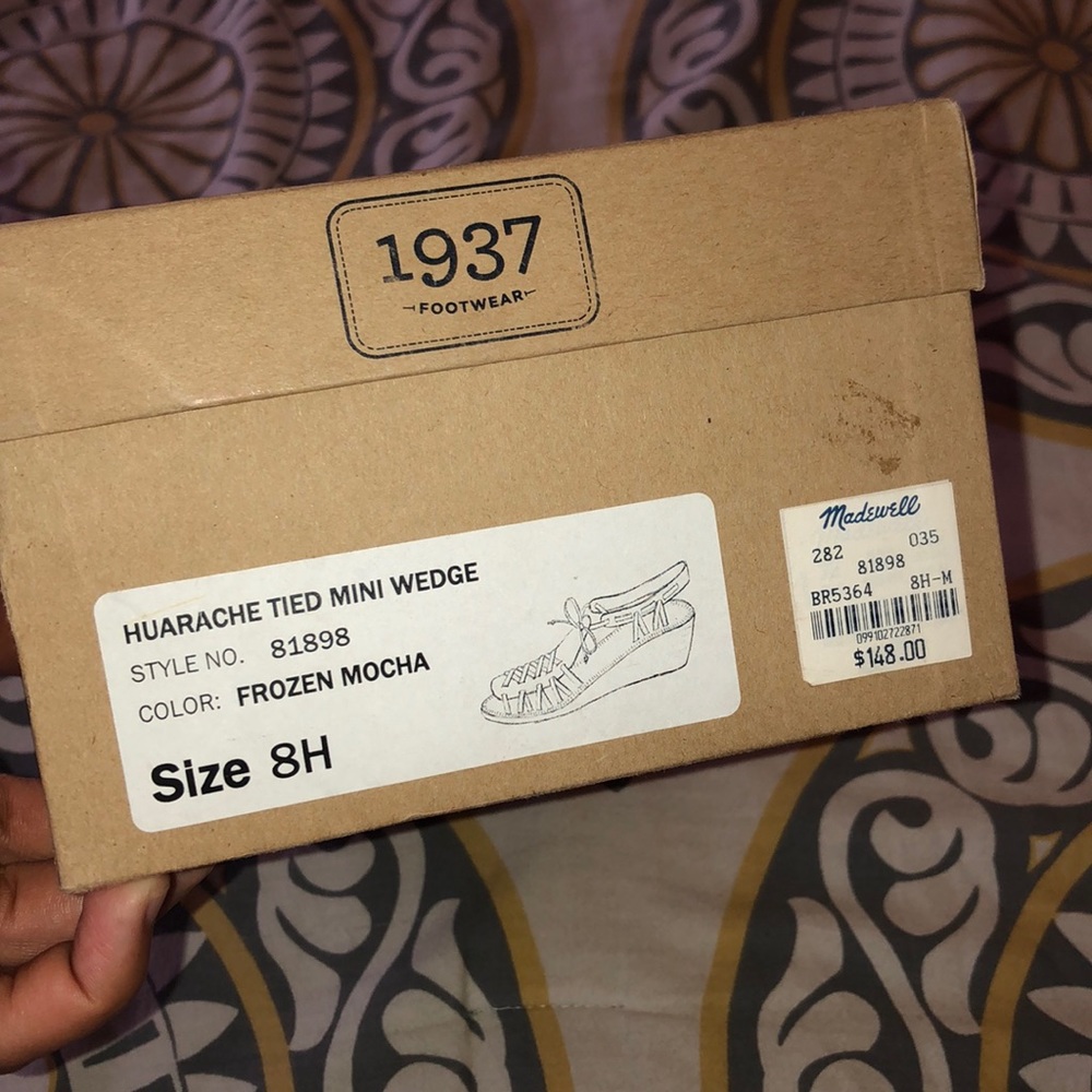 Made well sandals